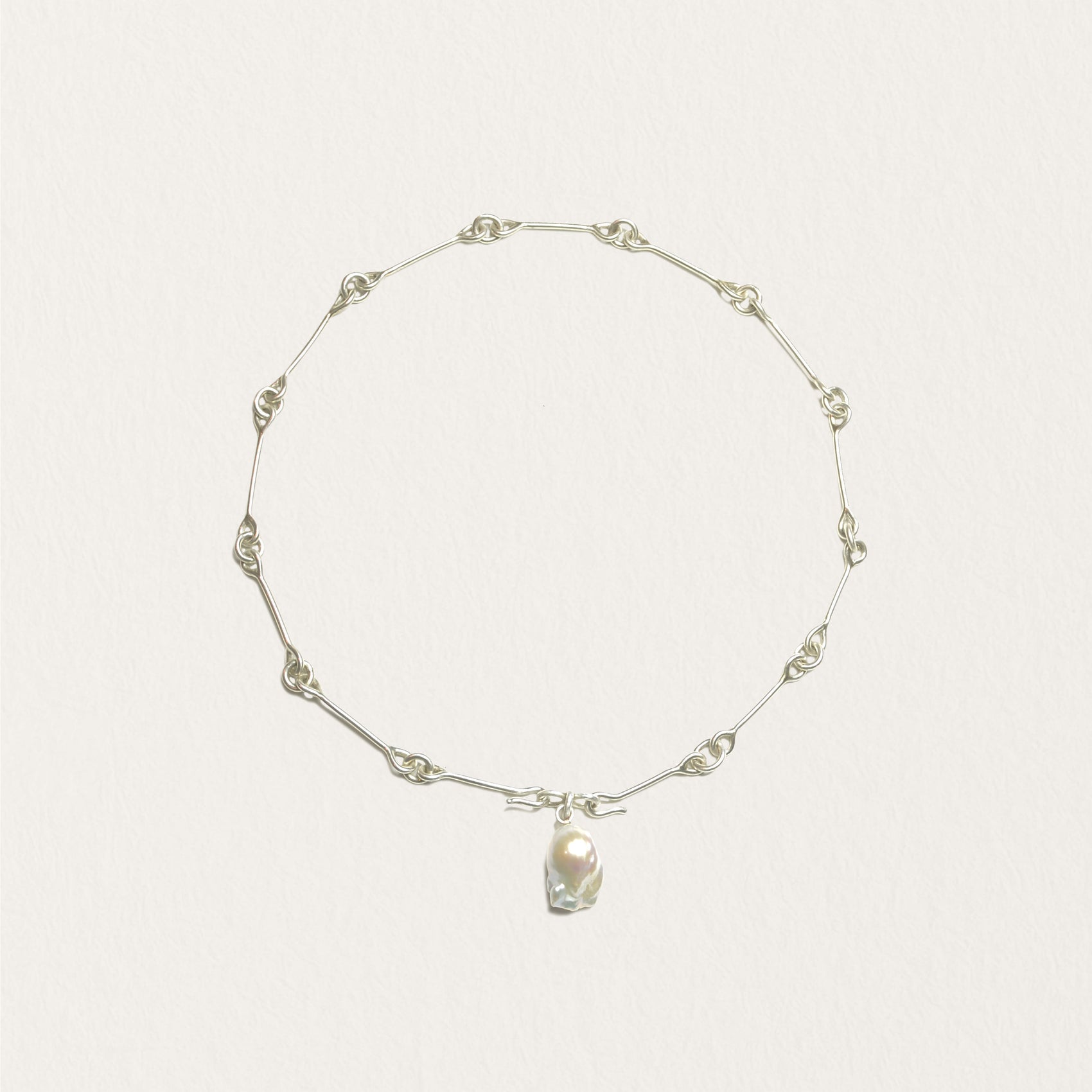 Alysi Linked Necklace with Baroque Pearl Pendant