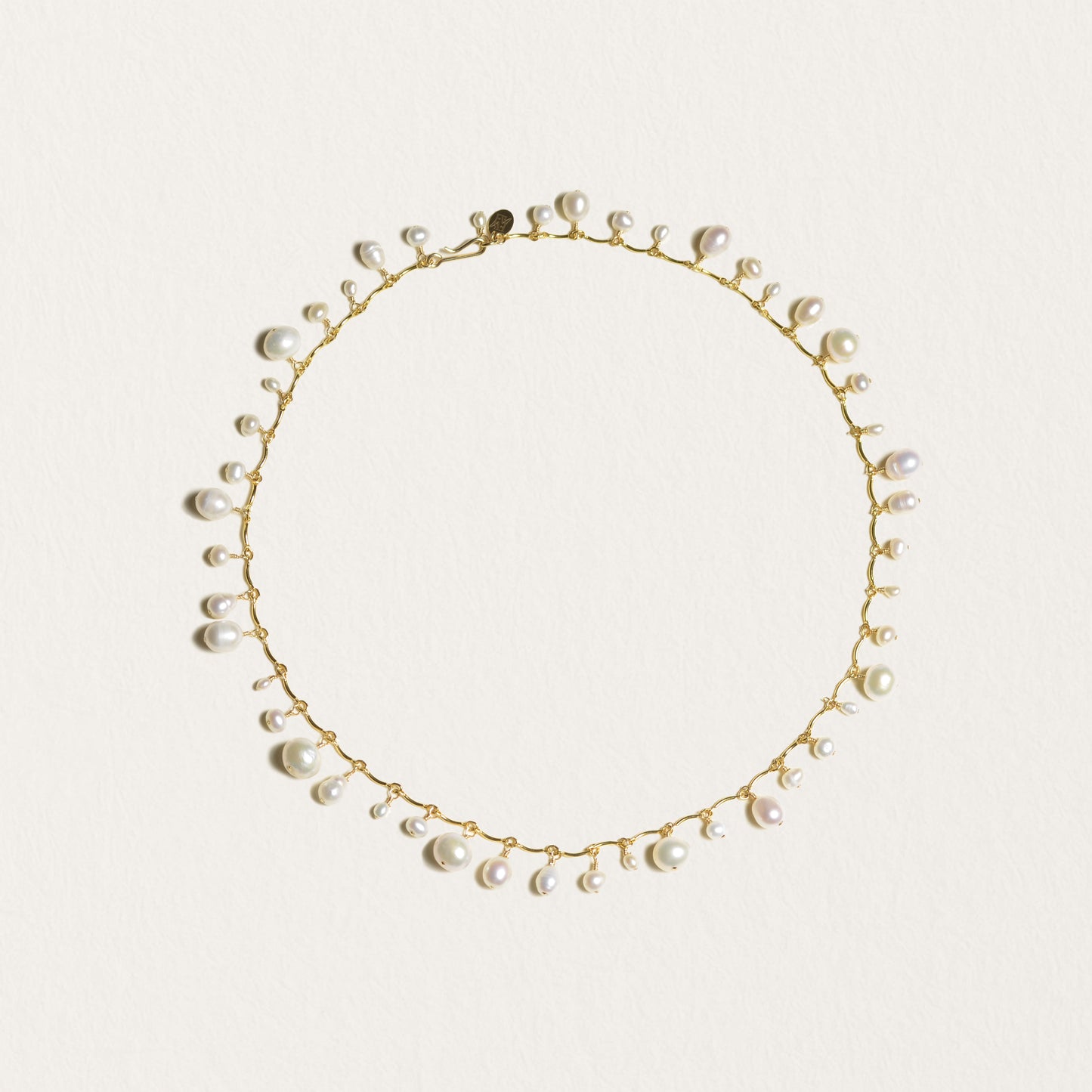 Pearl Scalloped Necklace in Gold