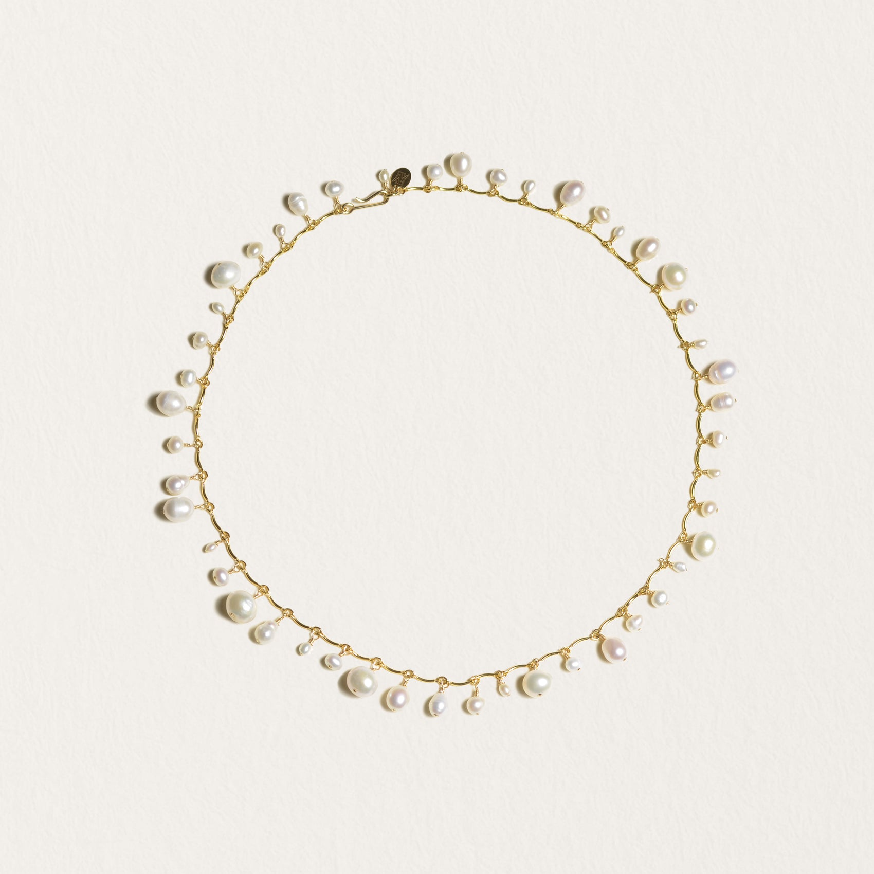 Pearl Scalloped Necklace in Gold