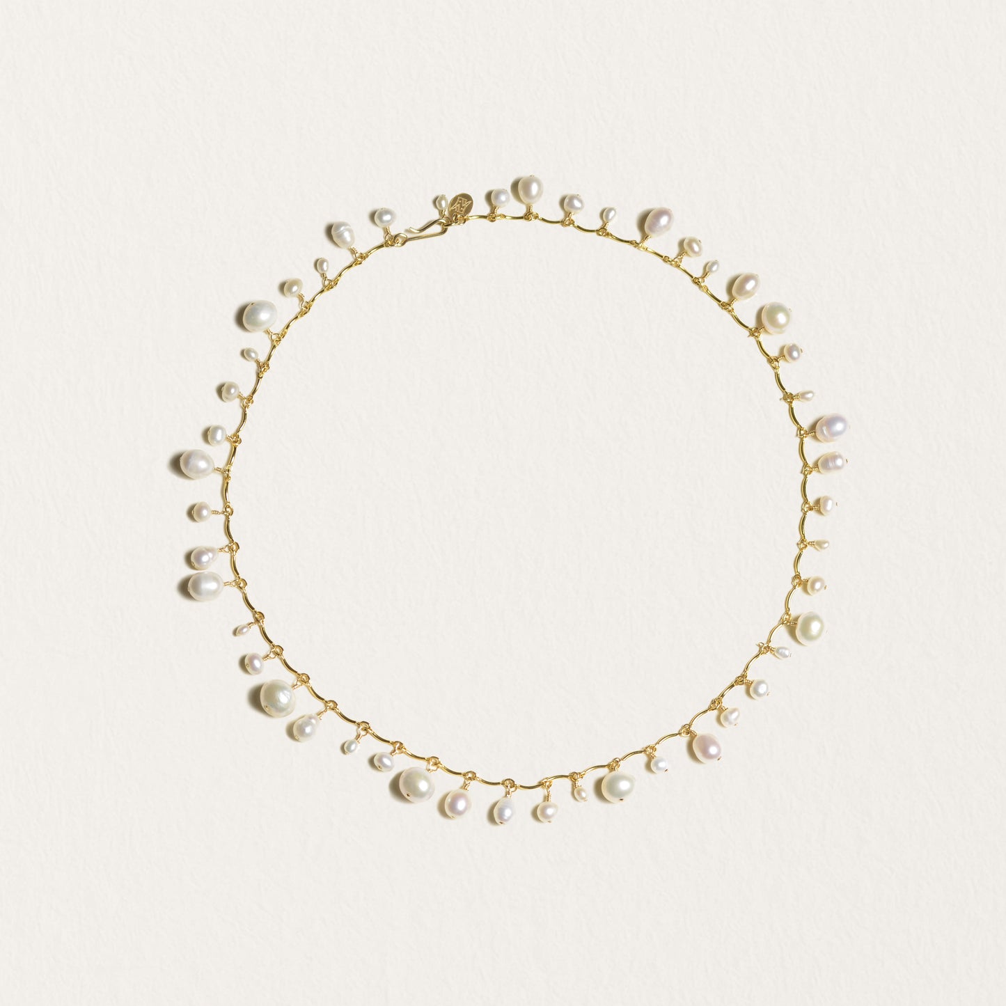 Pearl Scalloped Necklace in Gold