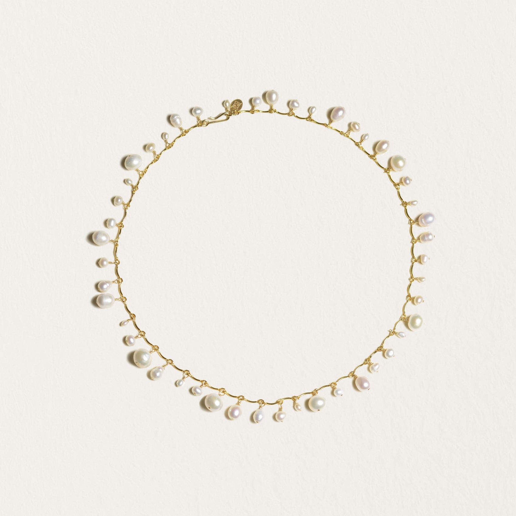 Pearl Scalloped Necklace in Gold