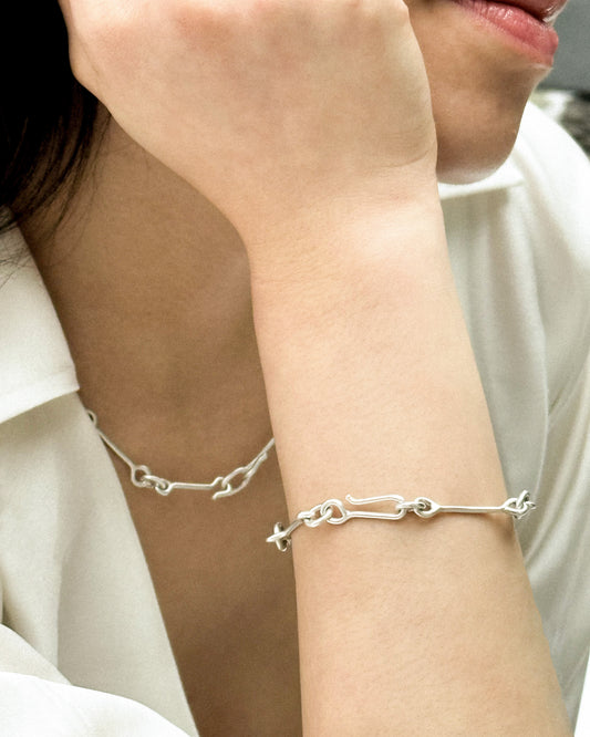 Alysi Linked Bracelet