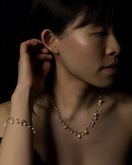 Pearl Scalloped Necklace in Gold