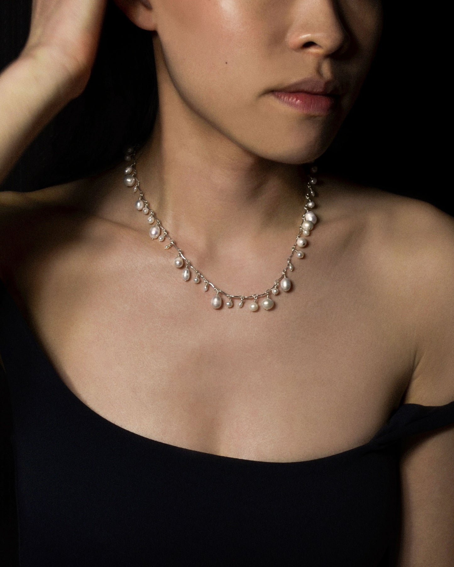 Pearl Scalloped Necklace in Silver